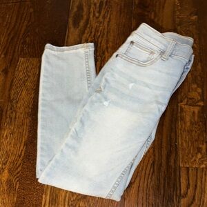 BRAND NEW Super Cute Stonewash Skinny Jeans size 8